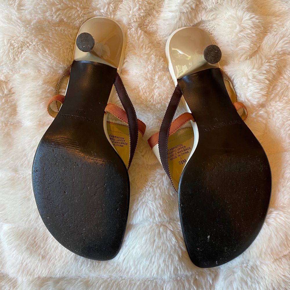 Enzo Angiolini Thong Sandal - Picture 7 of 7
